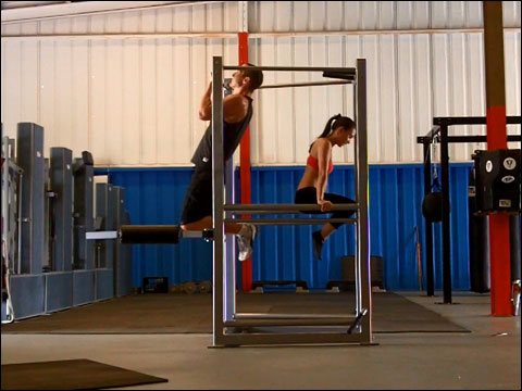 Chin ups and dips on the UXS bodyweight multi-exercise station